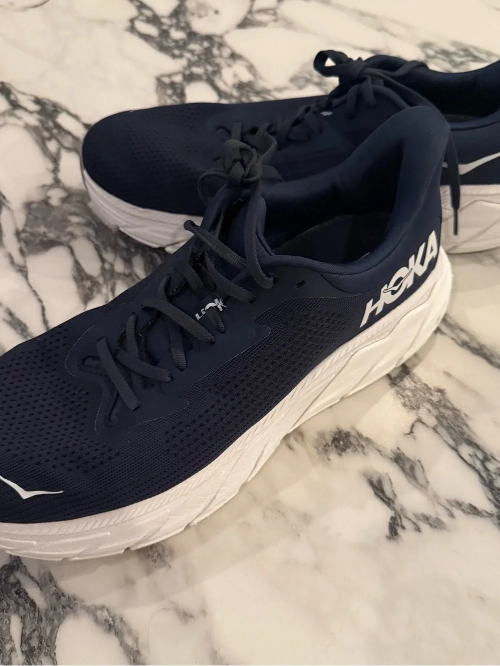 HOKA ONE ONE Arahi 7 Men's Running Shoes Navy Blue White Size 11EE